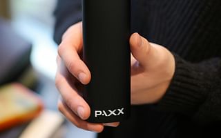 Is there an ultimate user's guide for the Pax 2 vaporizer?